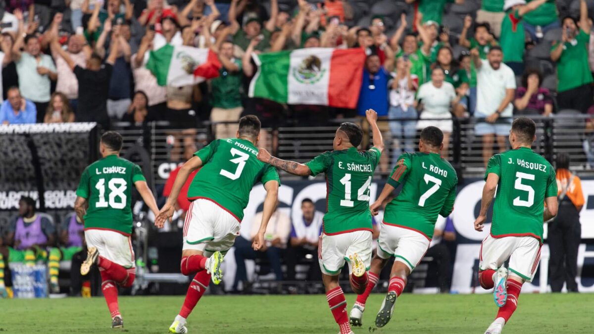 México derrotó a Jamaica y avanzó a la final