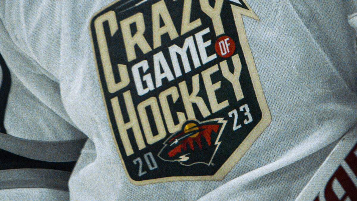 Wild organiza el evento benéfico inaugural Crazy Game of Hockey en St. Paul