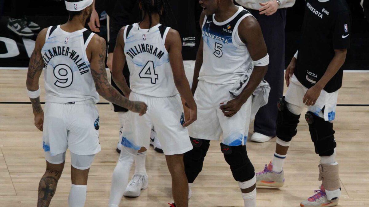 Edwards anota 34 puntos y establece un récord de triples para los Timberwolves en la victoria por 133-104 sobre Denver