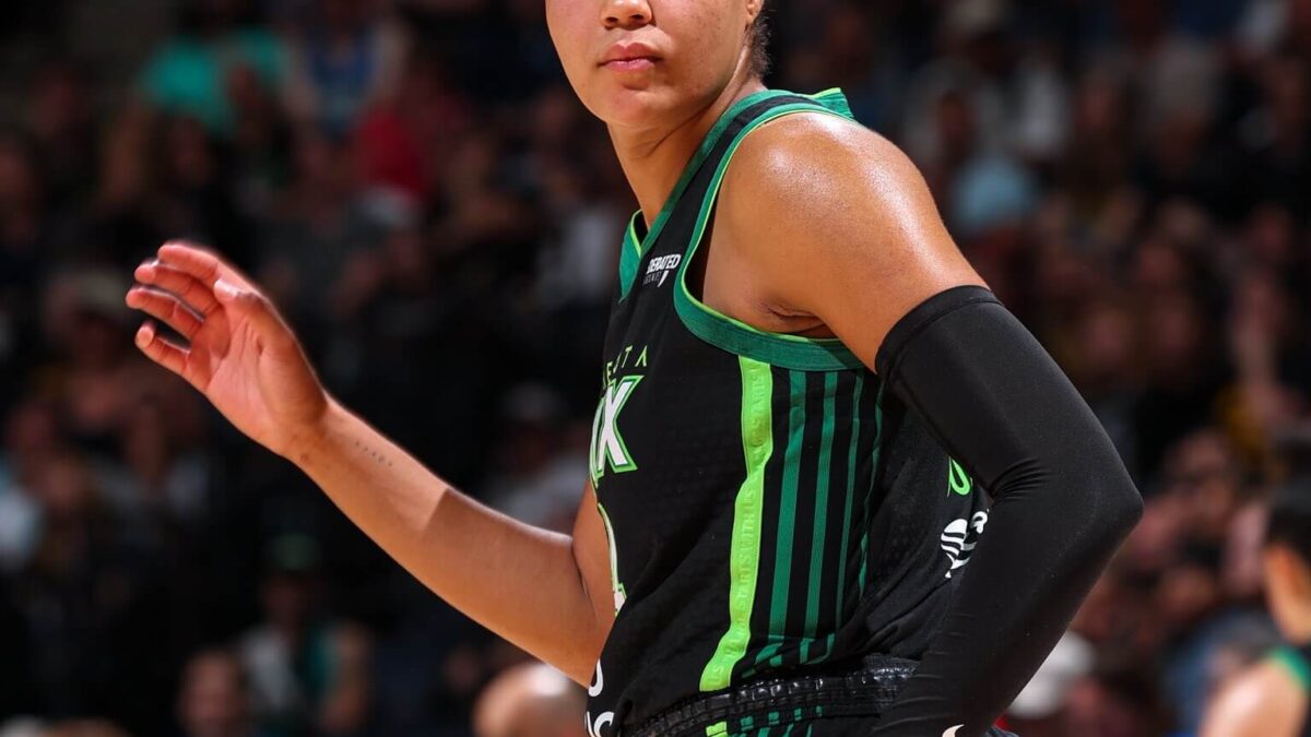 Lynx cae ante Fever 74-59 en el partido por el título de la Commissioner’s Cup