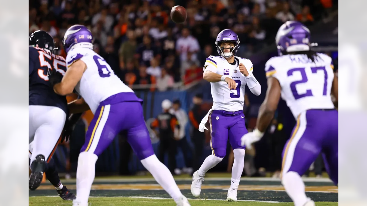 J.J. McCarthy Nombrado Jugador Ofensivo de la Semana de la NFC Después de un Estelar Debut en la NFL