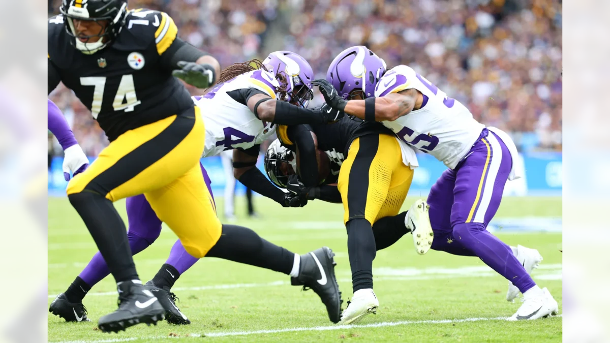 Steelers Superan a los Vikings 24-21 en Histórico Duelo en Dublín
