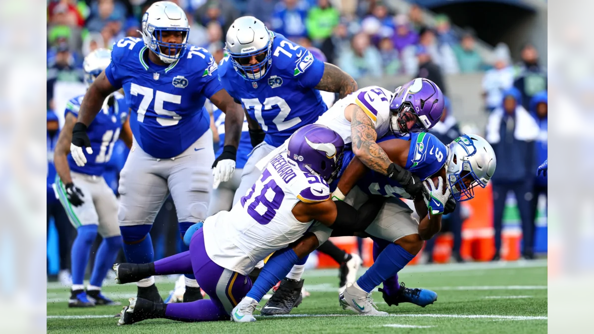 Seahawks Blanquean 26-0 a los Vikings, Aseguran su Primera Blanqueada en una Década